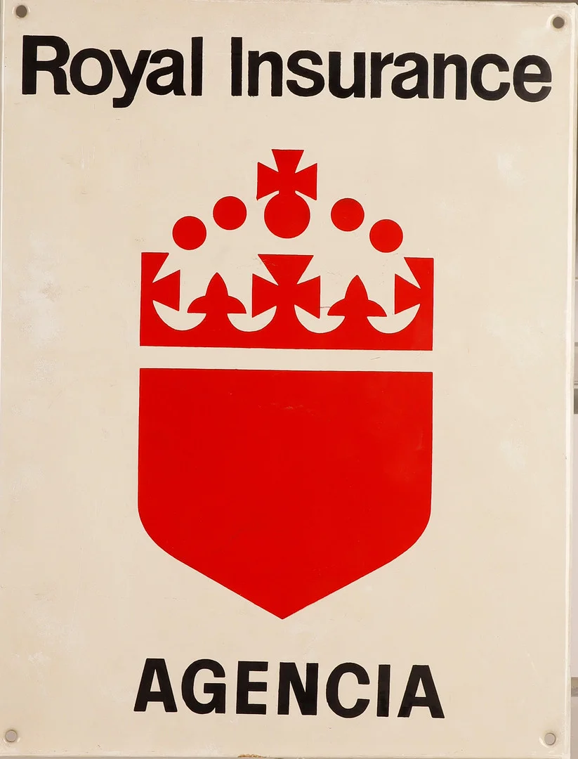 Royal Insurance, placa de agencia de seguros en chapa esmaltada. — Advertising & Signs — Barcelona Auctions