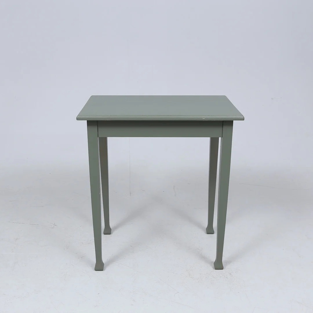 SIDOBORD, jugend, bemålat. — Tables — Gomér & Andersson Linköping