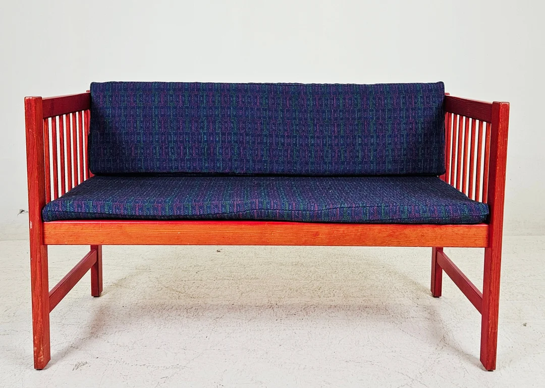 KÖKSSOFFA, 1900-talets andra hälft. — Sofas & Seatings — Auktionshuset Thörner & Ek