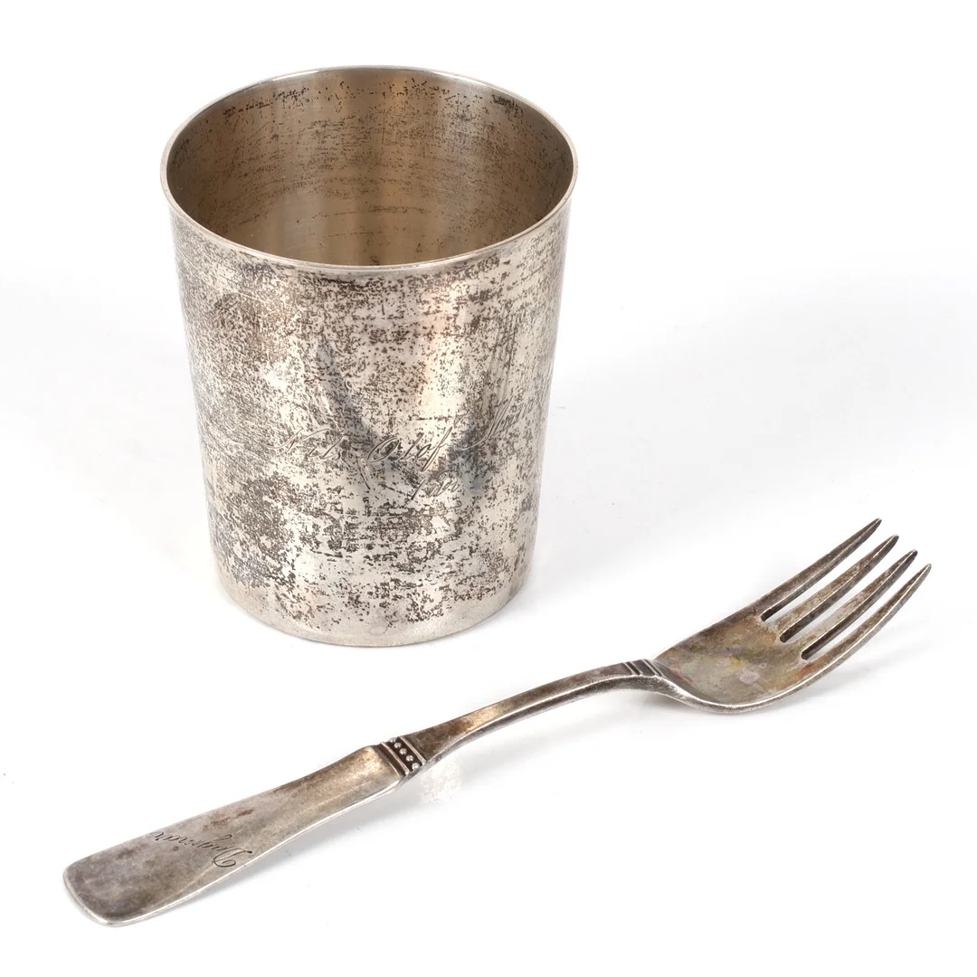 BÄGARE och GAFFEL 2 delar silver, bruttovikt 122 gram. — Silver — Stadsauktion Sundsvall