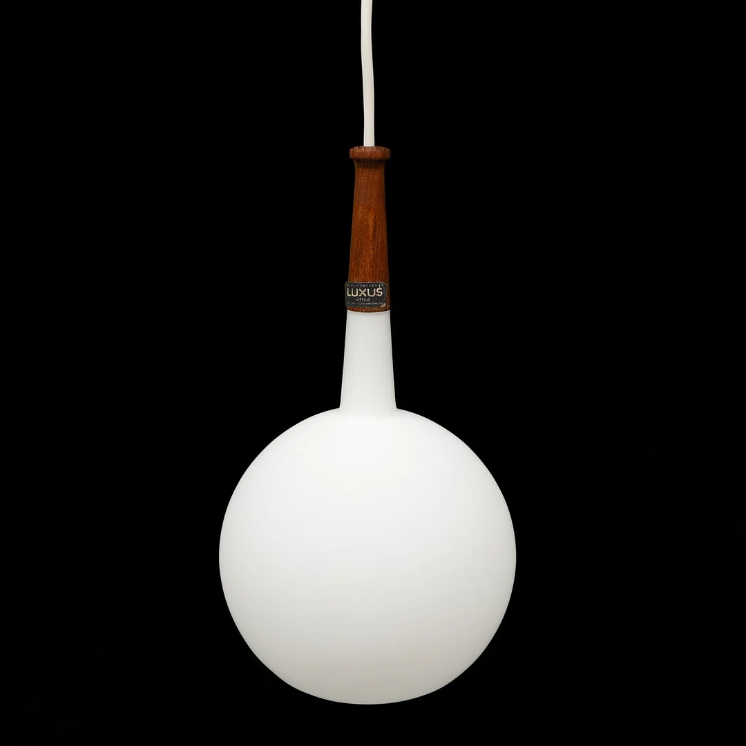 UNO & ÖSTEN KRISTIANSSON. Fönsterlampa, Luxus, Vittsjö. — Ceiling lights — Crafoord Auktioner Malmö