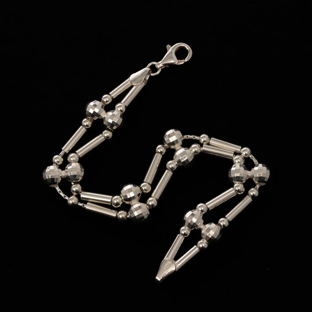ARMBAND, Sterlingsilver, Kulor. — Bracelets — Garpenhus Auktioner