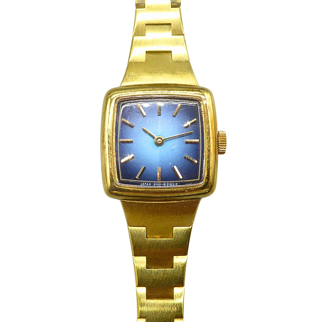 JAPANISCHE DAMEN-ARMBANDUHR "CITIZEN" MIT BLAUEM ZIFFERBLATT. — Wristwatches — Auktionshaus Stuber's Hammerschlag