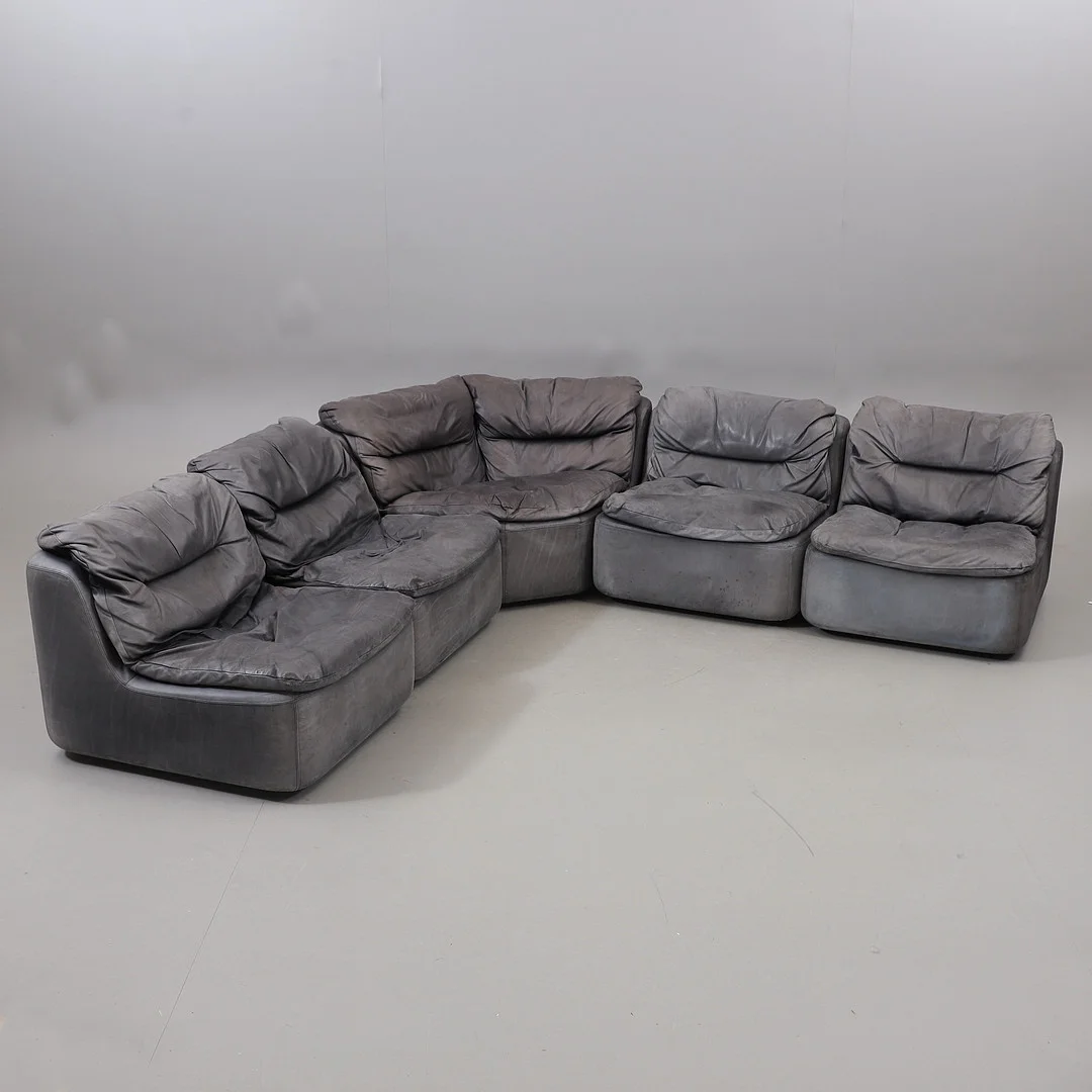 FRIEDRICH HILL. Hörnsoffa, Walter Knoll, Tyskland, 1970-tal. — Sofas & Seatings — Växjö Auktionskammare