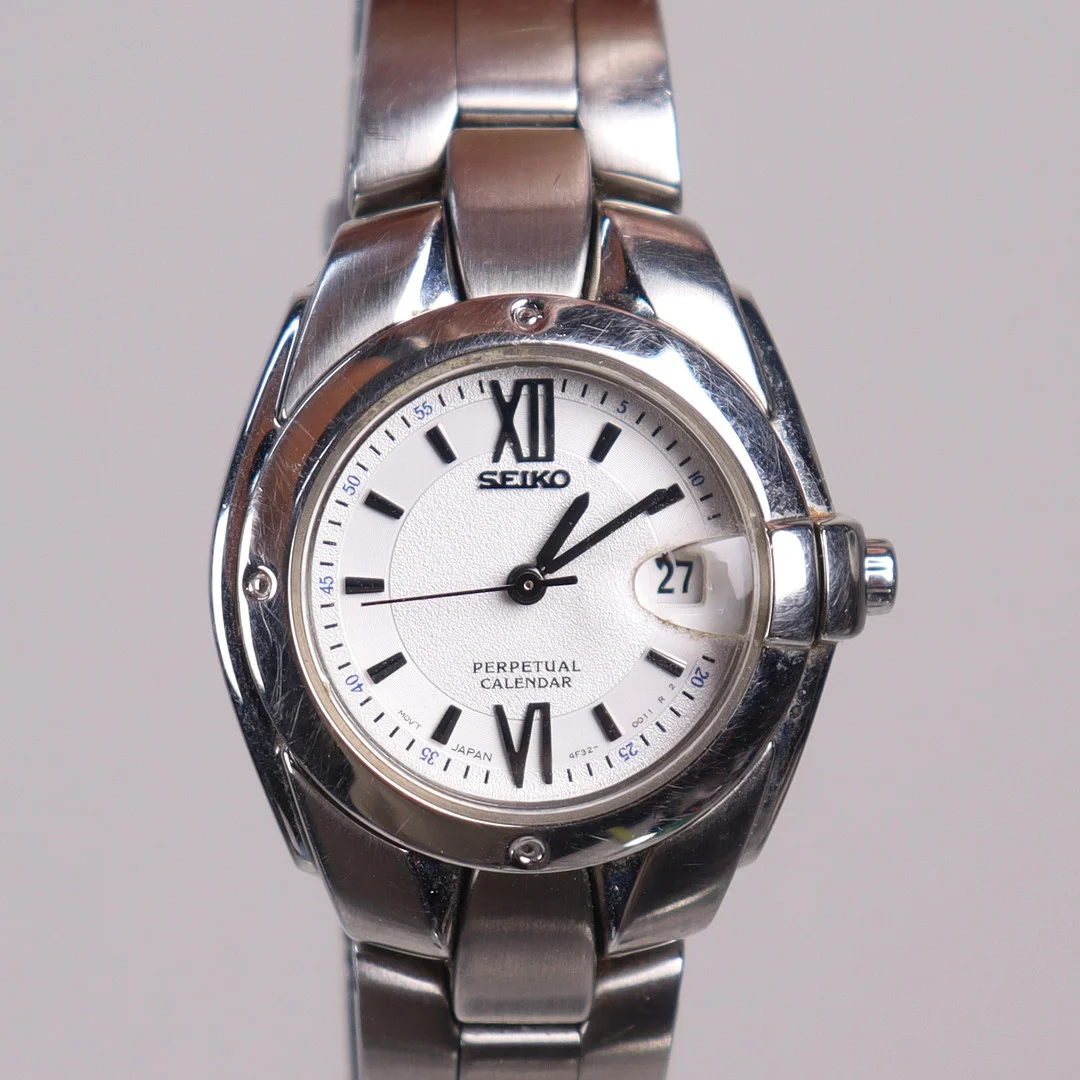 ARMBANDSUR, SEIKO, Perpetual Calendar, damklocka. — Wristwatches — Markus Auktioner