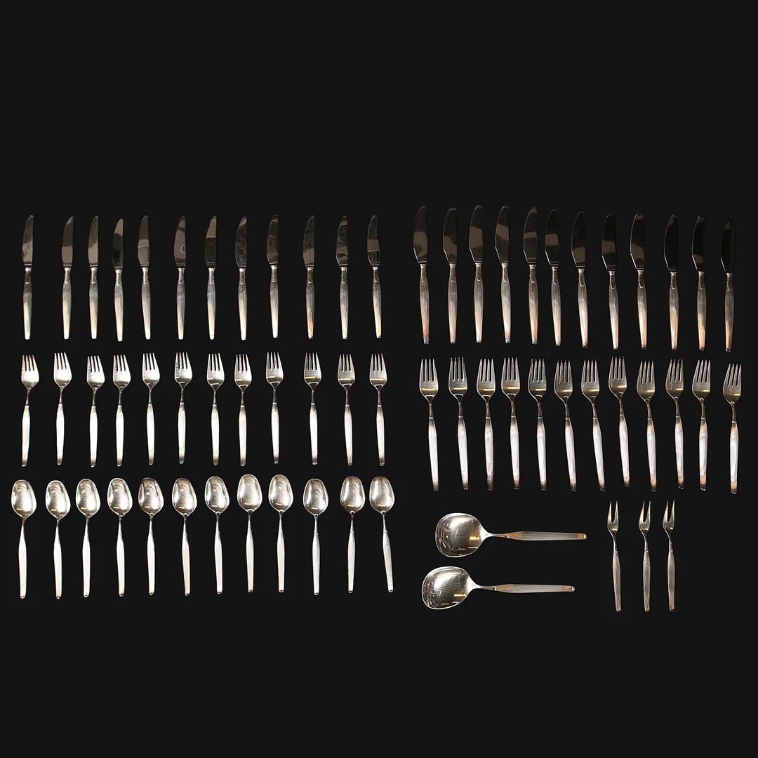 BESTICKUPPSÄTTNING, nysilver, 65 delar. — Silver plated — Limhamns Auktionsbyrå