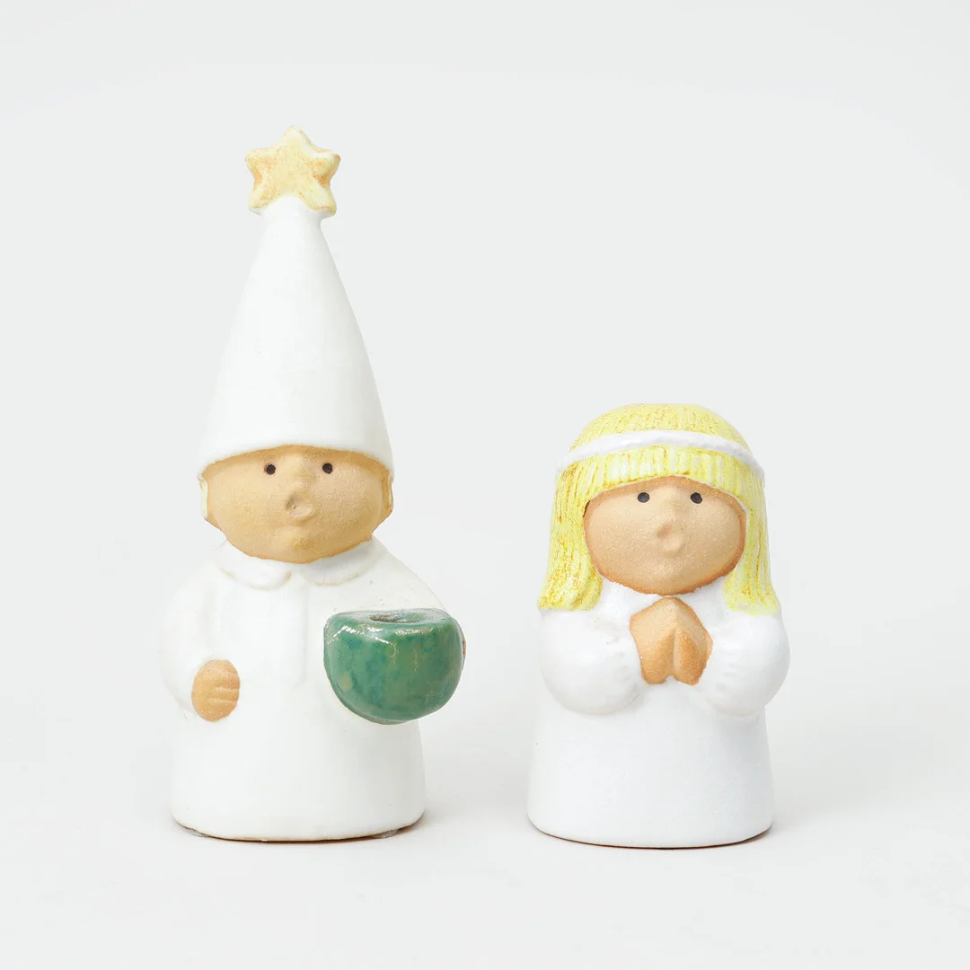 LISA LARSON. "Advent", ljusstakar, 2 st, stengods. Rörstrand. — European — Göteborgs Auktionsverk