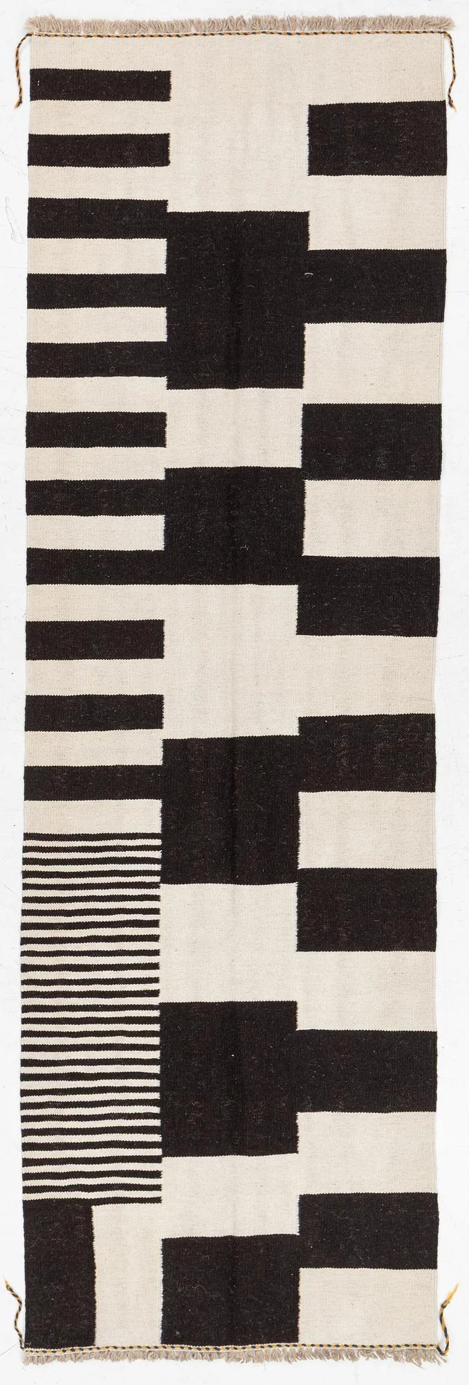 Gallerimatta, Kelim, ca 294 x 92 cm. — Mattor & Textil/Orientaliskt — Bukowskis