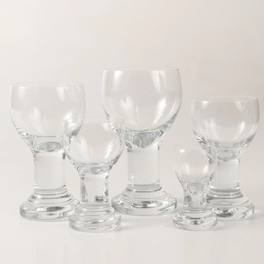 BERTIL VALLIEN. Glasservis, 44 delar, "Ballad", Boda. — Utility glass — Helsingborgs Auktionskammare