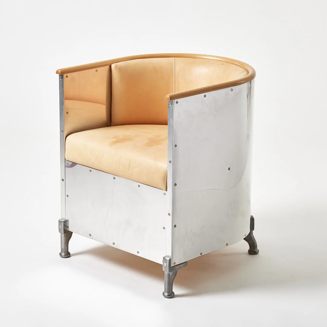 MATS THESELIUS. "Aluminiumfåtölj", fåtölj, Källemo, formgivningsår 1990. — Armchairs & Chairs — Stockholms Auktionsverk Magasin 5