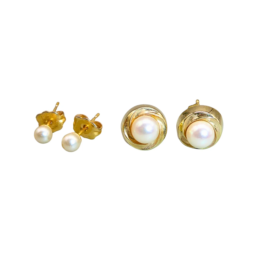 ZWEI PAAR OHRSTECKER MIT PERLEN. — Earrings — Auktionshaus Stuber's Hammerschlag