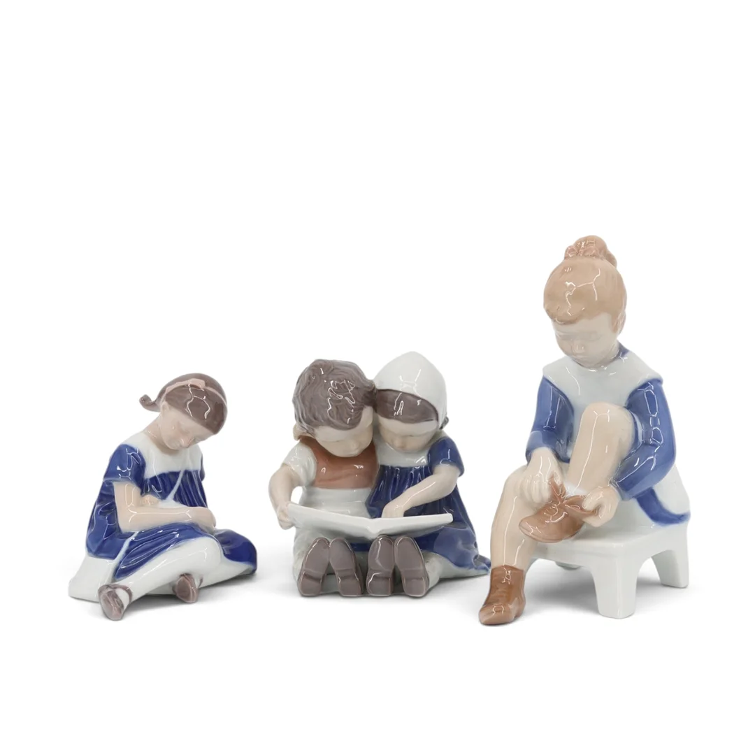 FIGURINER, 3 st, porslin, nr 2373, 152 och 1567, Bing & Gröndal, Danmark. — European — Höganäs Auktionsverk