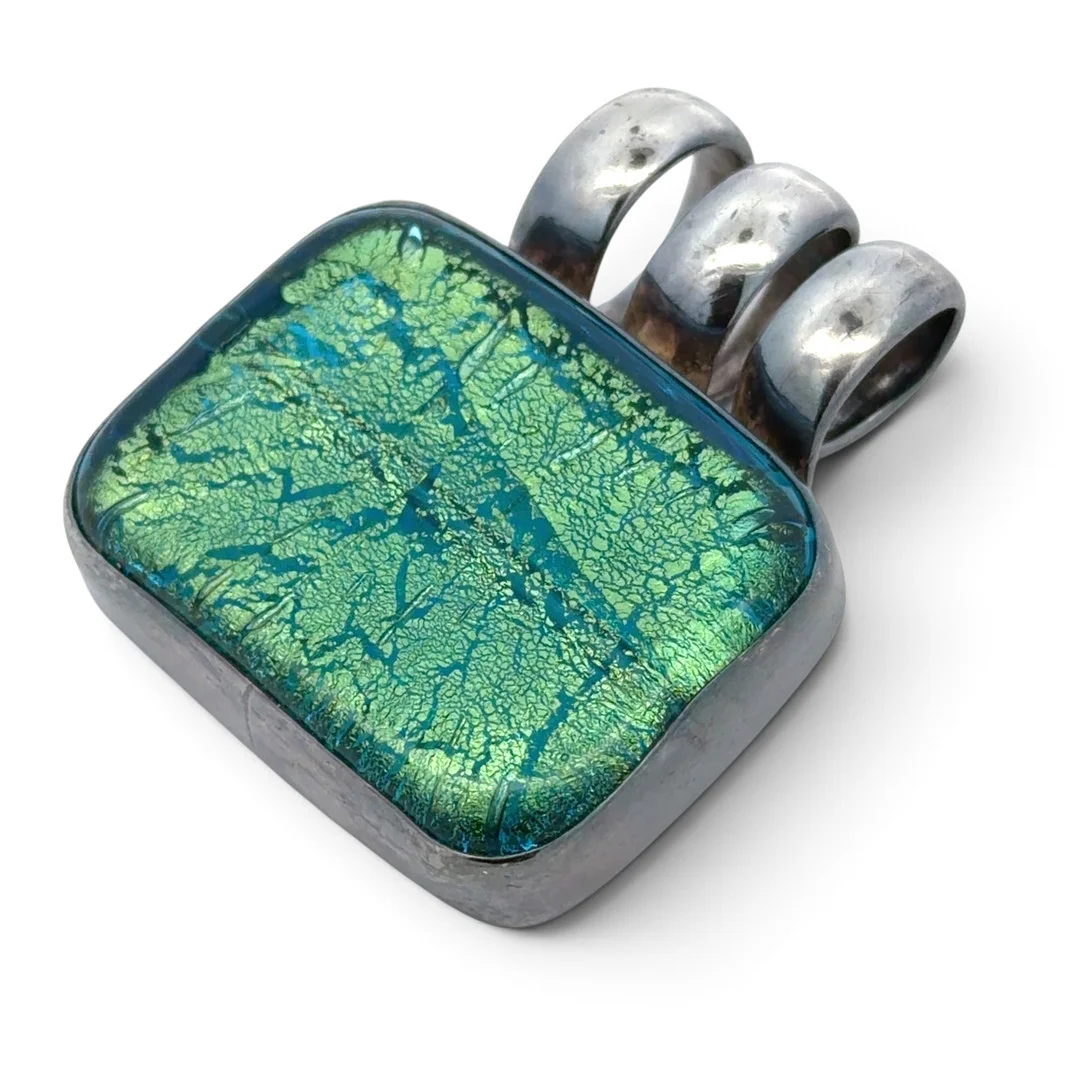 GABRIELLA NANNI PENDANT. — Brooches & Pendants — Griffin’s Auctioneers