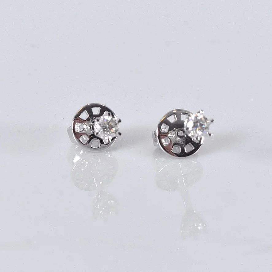 ENSTENSÖRHÄNGEN, 0,17ct, vitguld 18K. — Earrings — Halmstads Auktionskammare