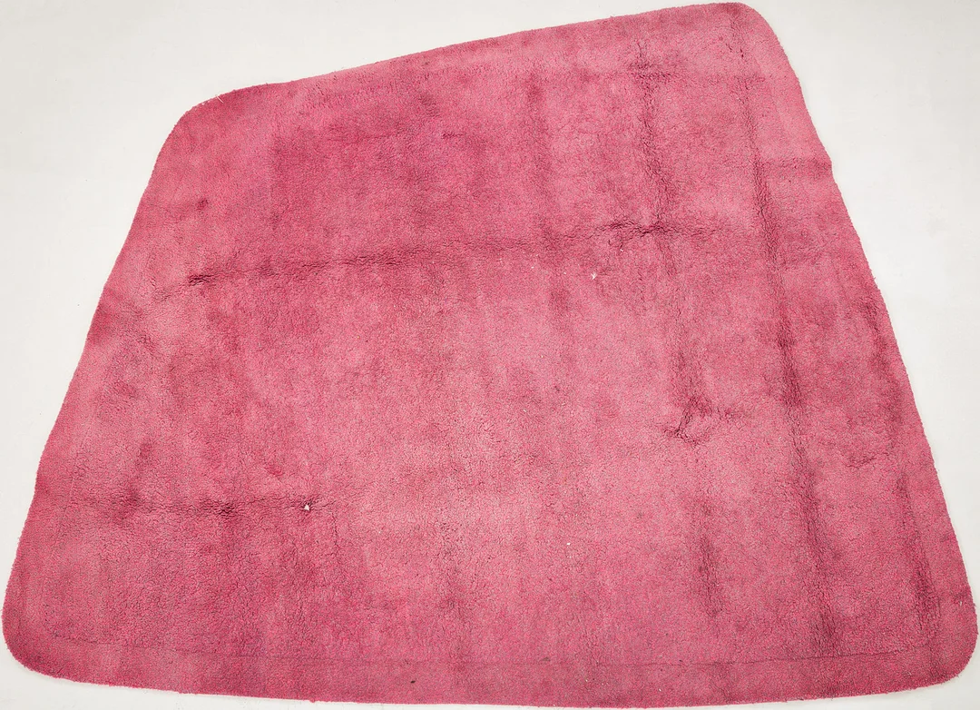 ASPLUND, L-12, matta, design Piero Lissoni. — European Carpets & Textiles — Stockholms Auktionsverk Sickla