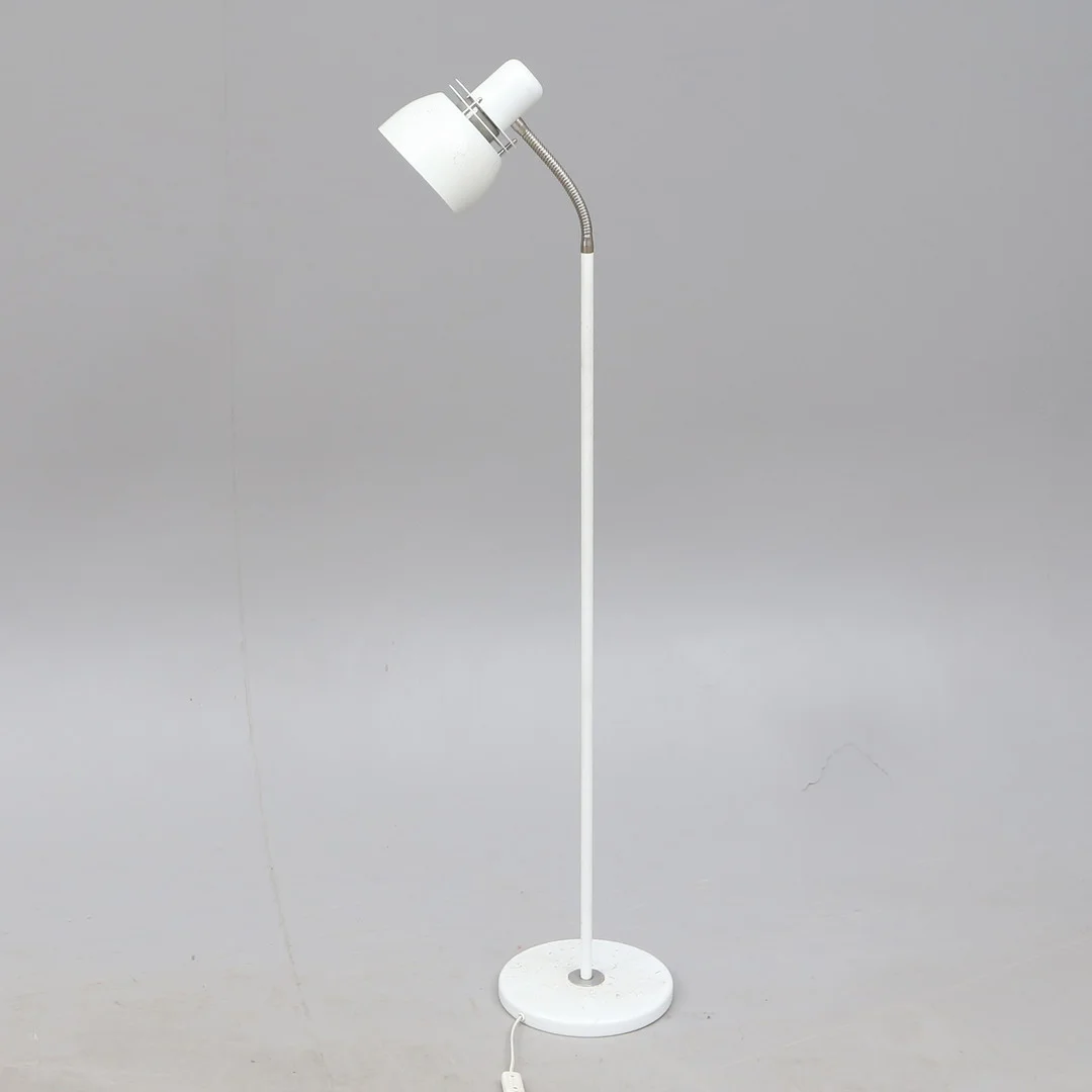 GOLVLAMPA, metall, Belid. — Floor lights — Kalmar Auktionsverk