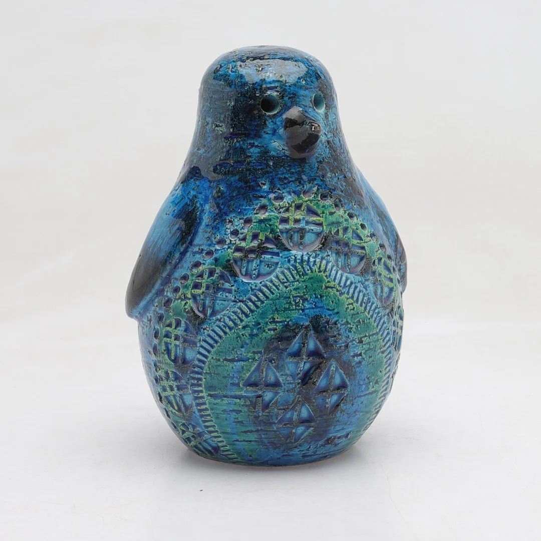 ALDO LONDI. Figurin, glaserad keramik, "Rimini blue", Pingvin, Bitossi, Italien. — European — Gomér & Andersson Norrköping