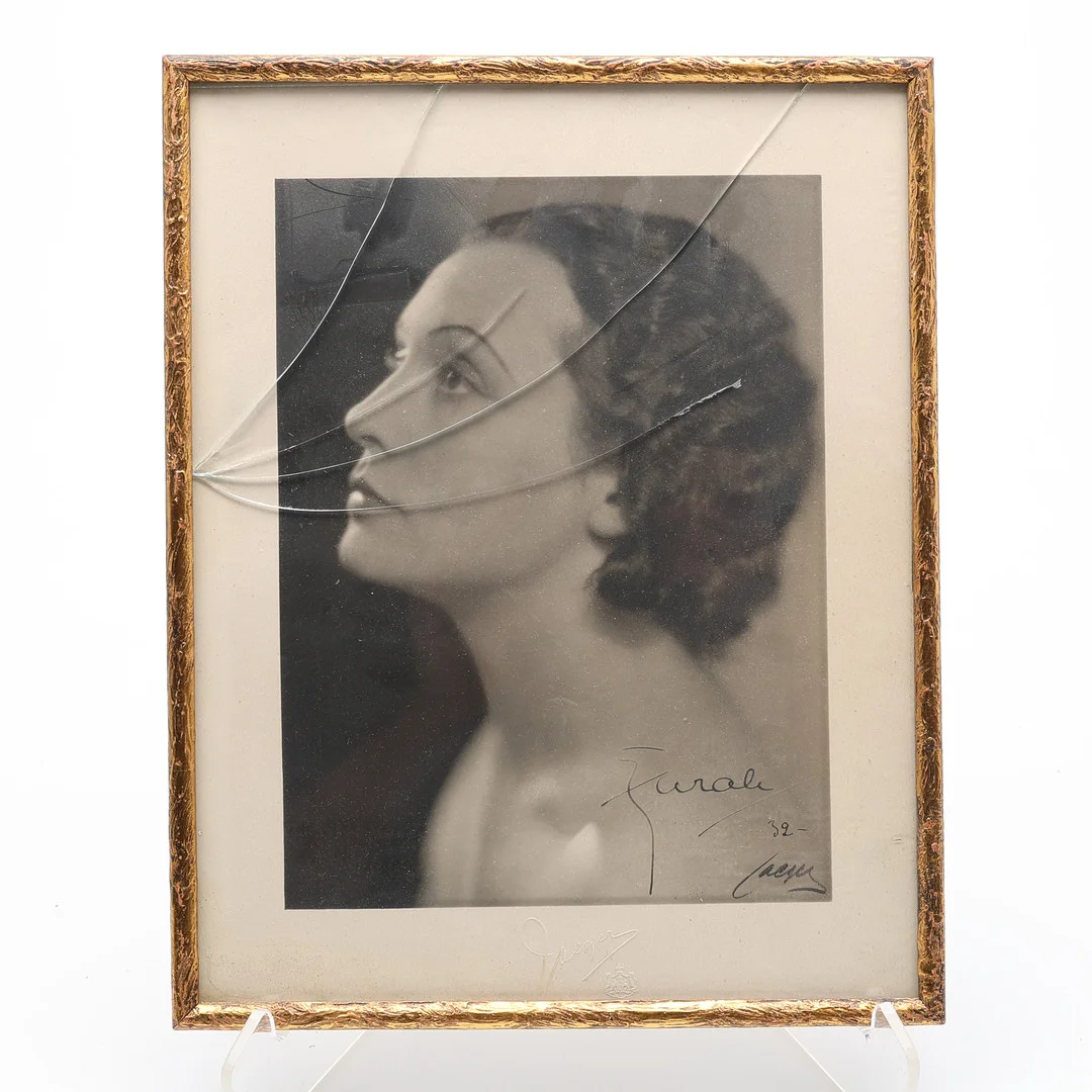 AUTOGRAF. ZARAH LEANDER (1907-1981). SVENSK SCHLAGERSÅNGERSKA. — Autographs & Manuscripts — Crafoord Auktioner Lund