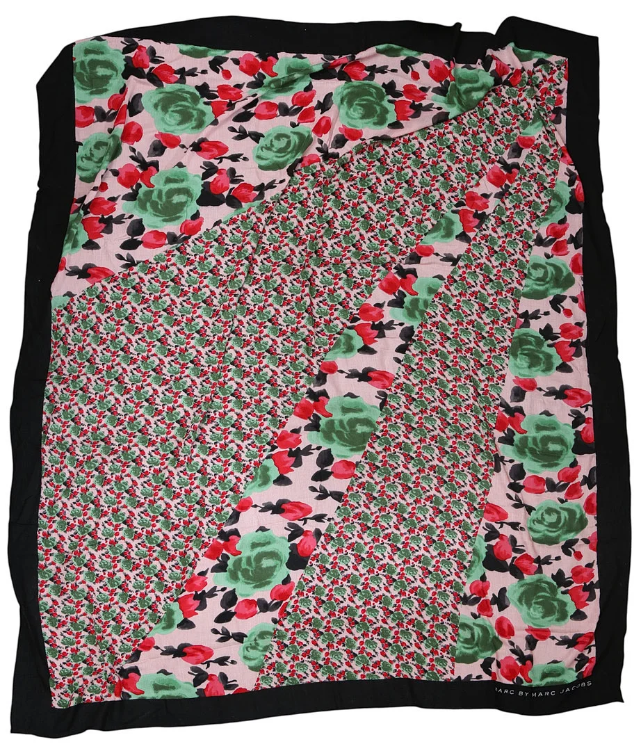 Printed silk scarf. — Textiles — Balclis