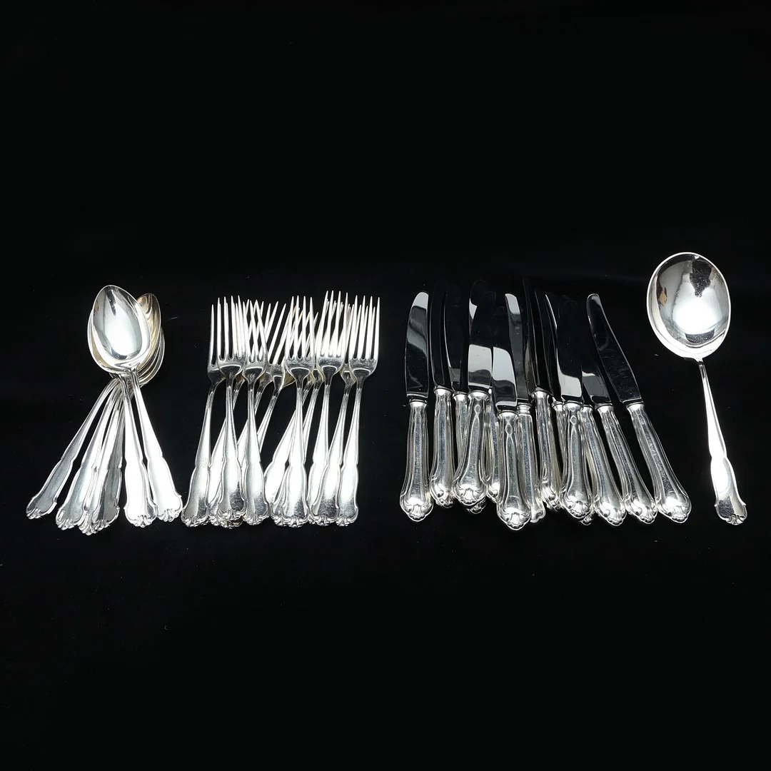 BESTICK, Olga, 32 delar, nysilver, 1900-tal. — Silver plated — Kalmar Auktionsverk