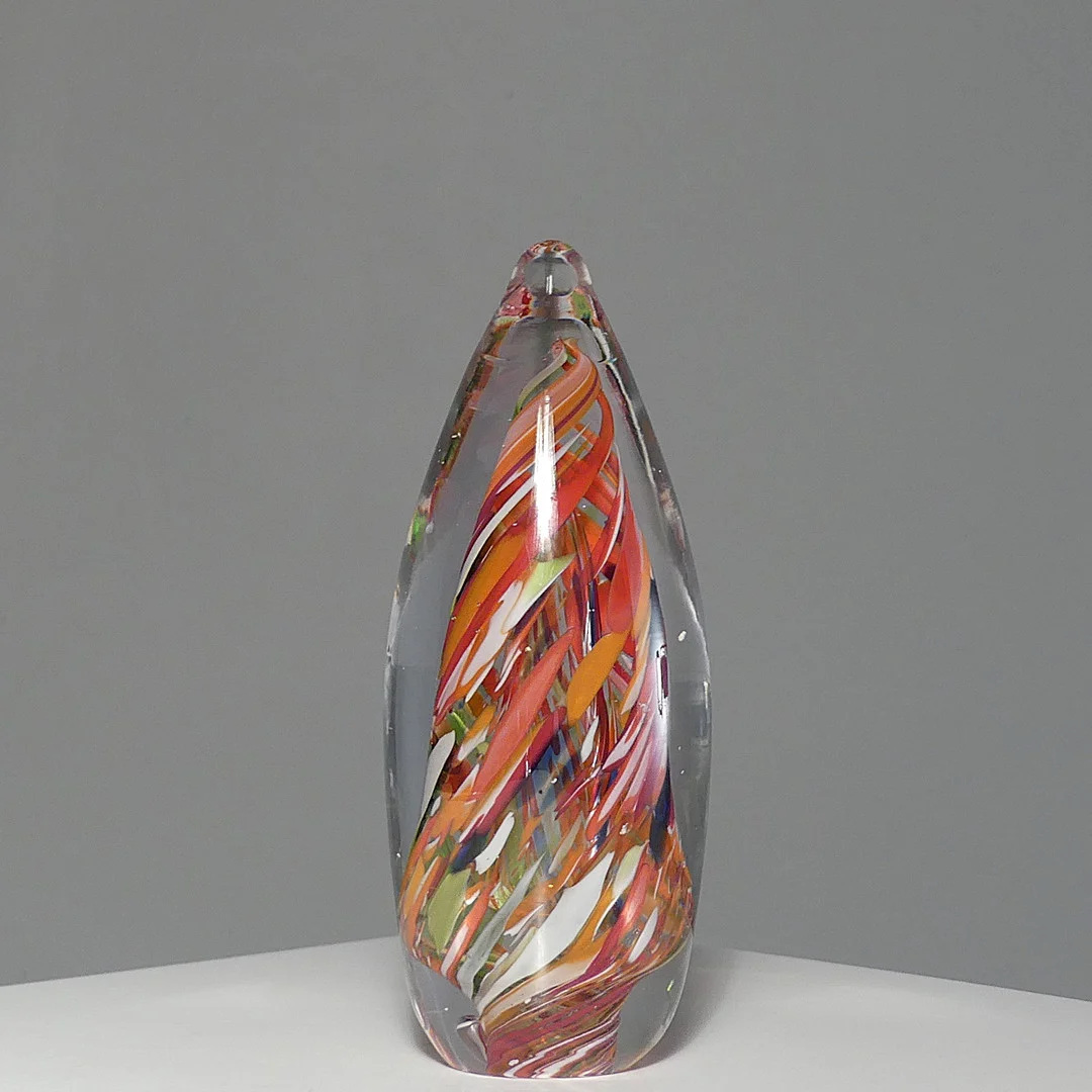 OBELISK / BREVPRESS, glas. — Art glass — Lysekils Auktionsbyrå
