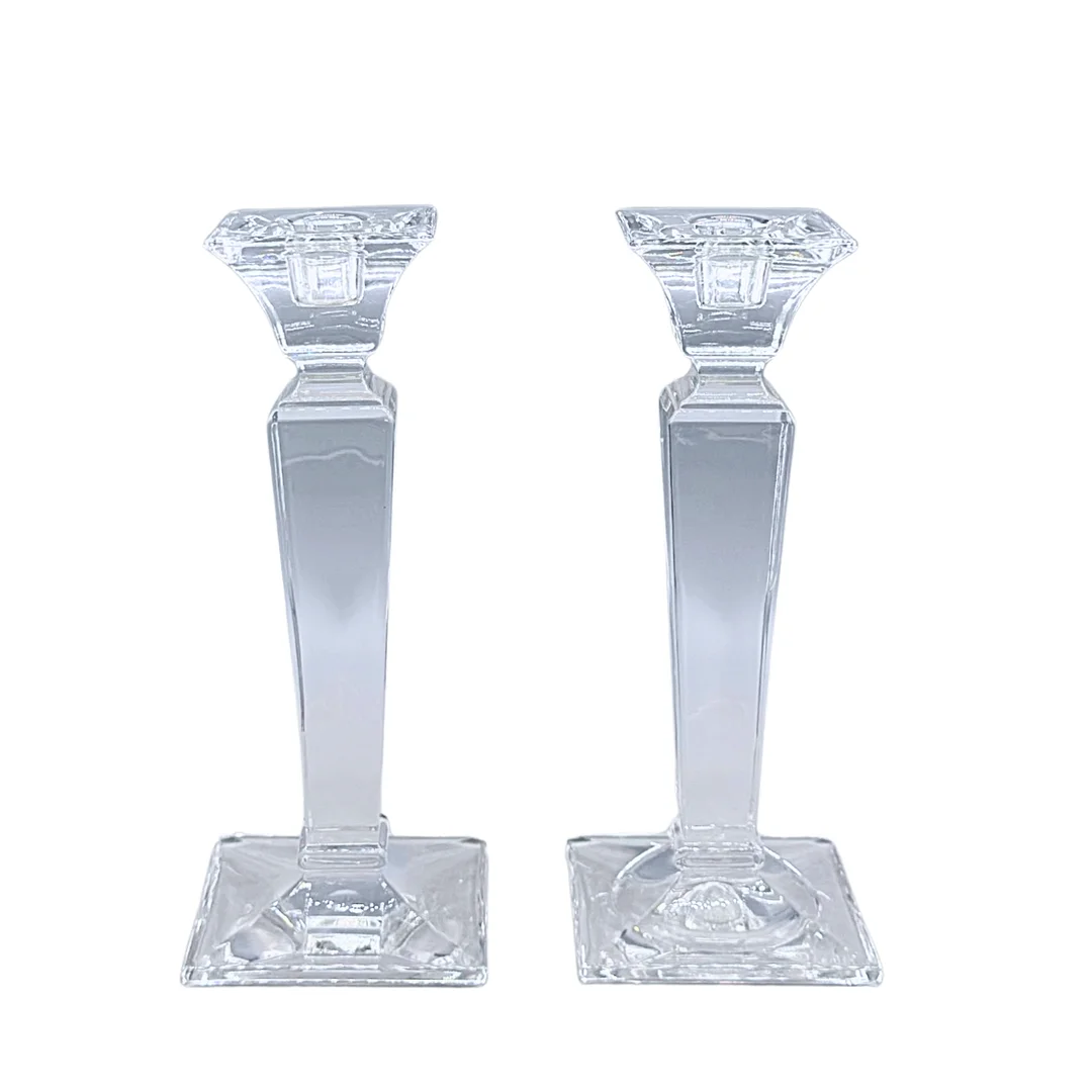 NACHTMANN - ZWEI KERZENHALTER AUS KRISTALLGLAS. — Art glass — Auktionshaus Stuber's Hammerschlag