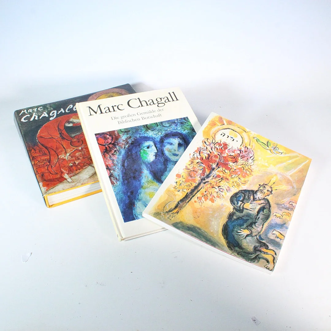 MARC CHAGALL. NACH. Drei Bücher, u.a '' Die großen Gemälde der Biblischen Botschaft ''. — Other — Stockholms Auktionsverk Düsseldorf/Neuss