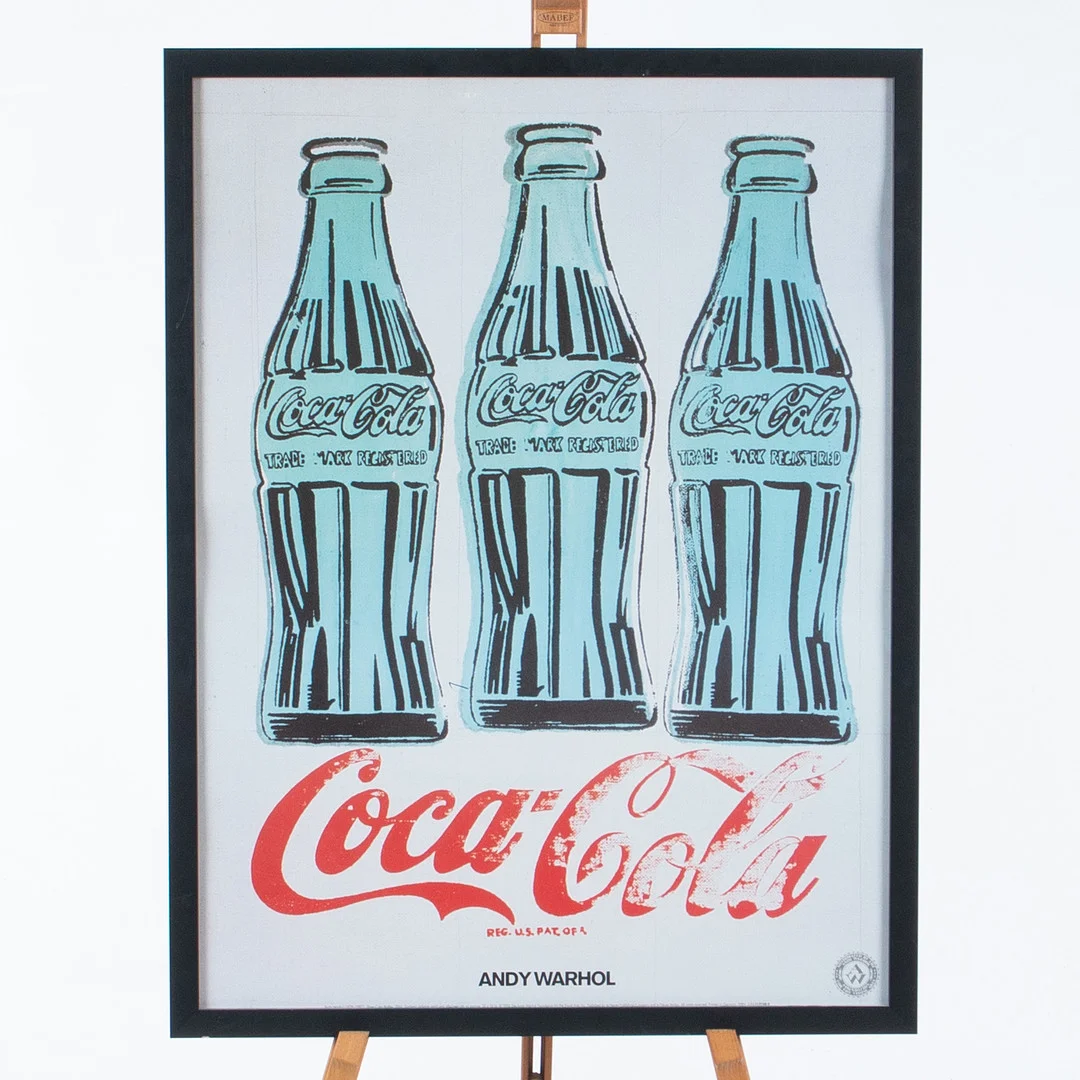 ANDY WARHOL. EFTER. "Three Coke Bottles" offset / poster. Andy Warhol Foundation, 1996. — Engravings & Prints — Laholms Auktionskammare
