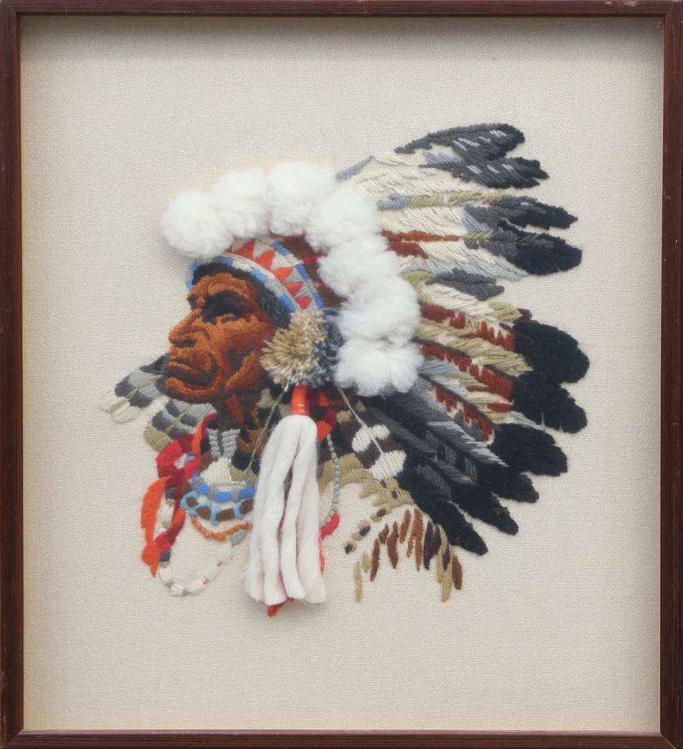 INDIANTAVLA, textilt arbete. — Other — Kalmar Auktionsverk
