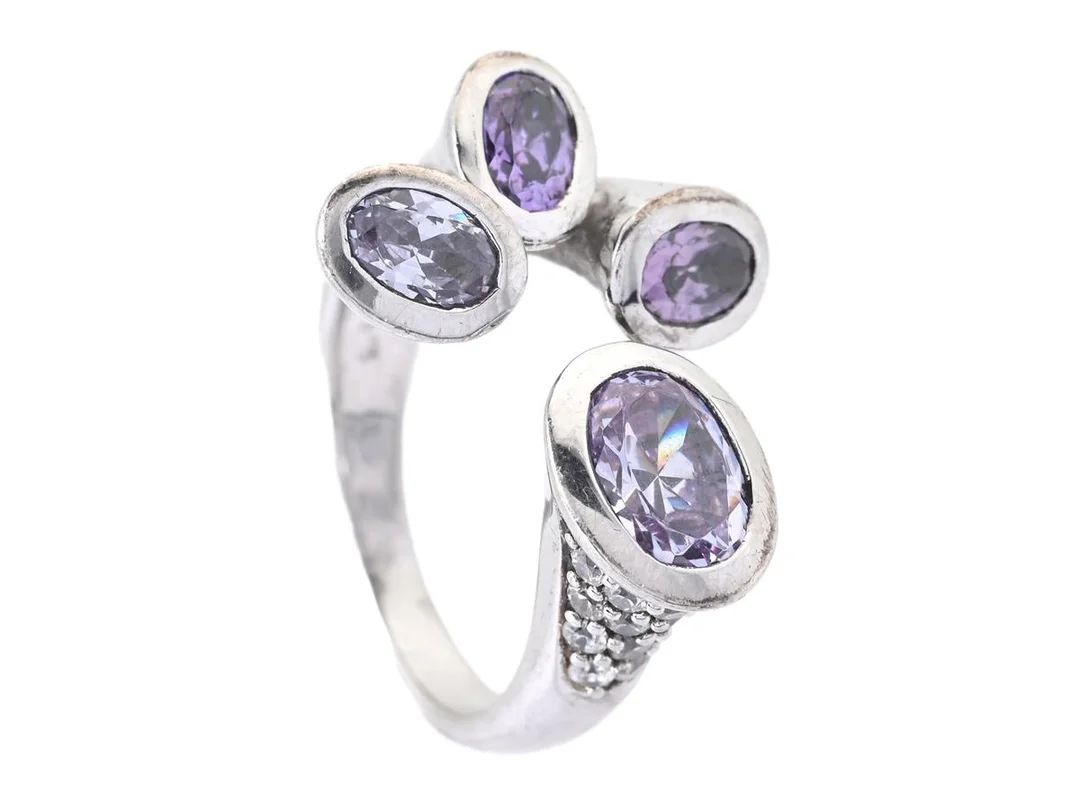 RING, sterlingsilver, cubic zirkonia, stl 16,75+ mm, vikt ca 9,4 g. — Smycken/Ring — Kaplans