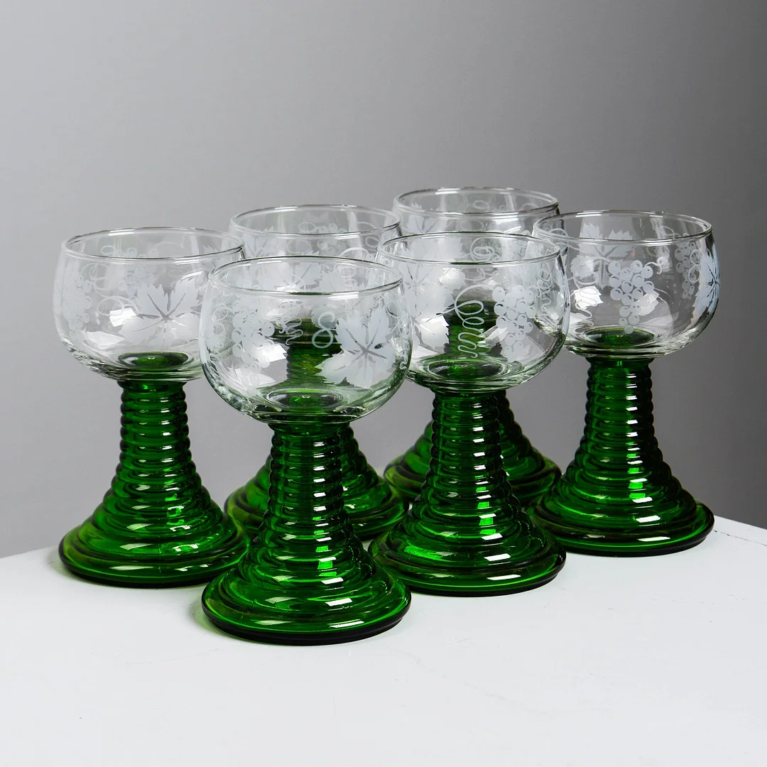 REMMARE, 6 st, med etsad dekor av vinrankor. — Utility glass — Formstad Auktioner