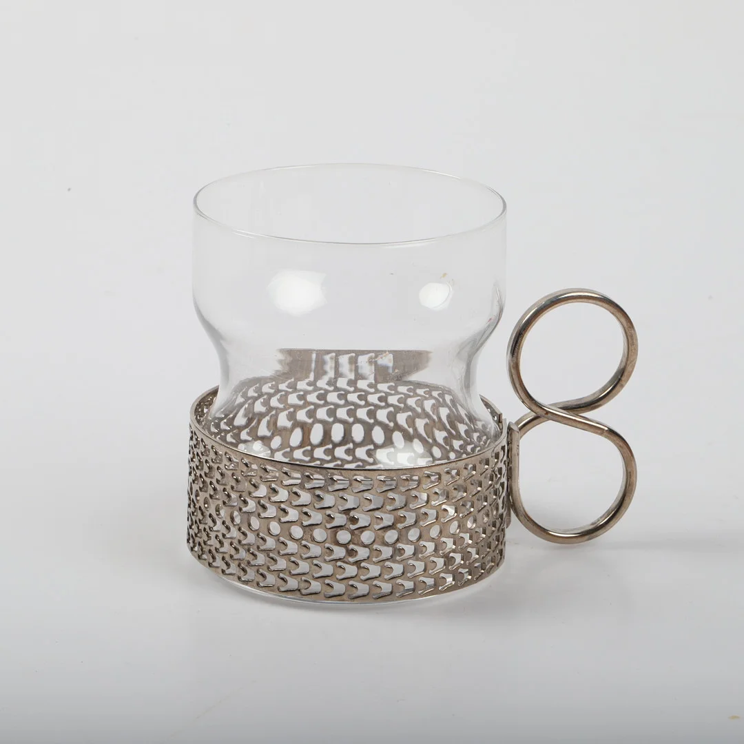 TIMO SARPANEVA. Glas med hållare, 15 stycken, "Tsaikka", glas/metall, Iittala, Finland. — Utility glass — Helsingborgs Auktionskammare