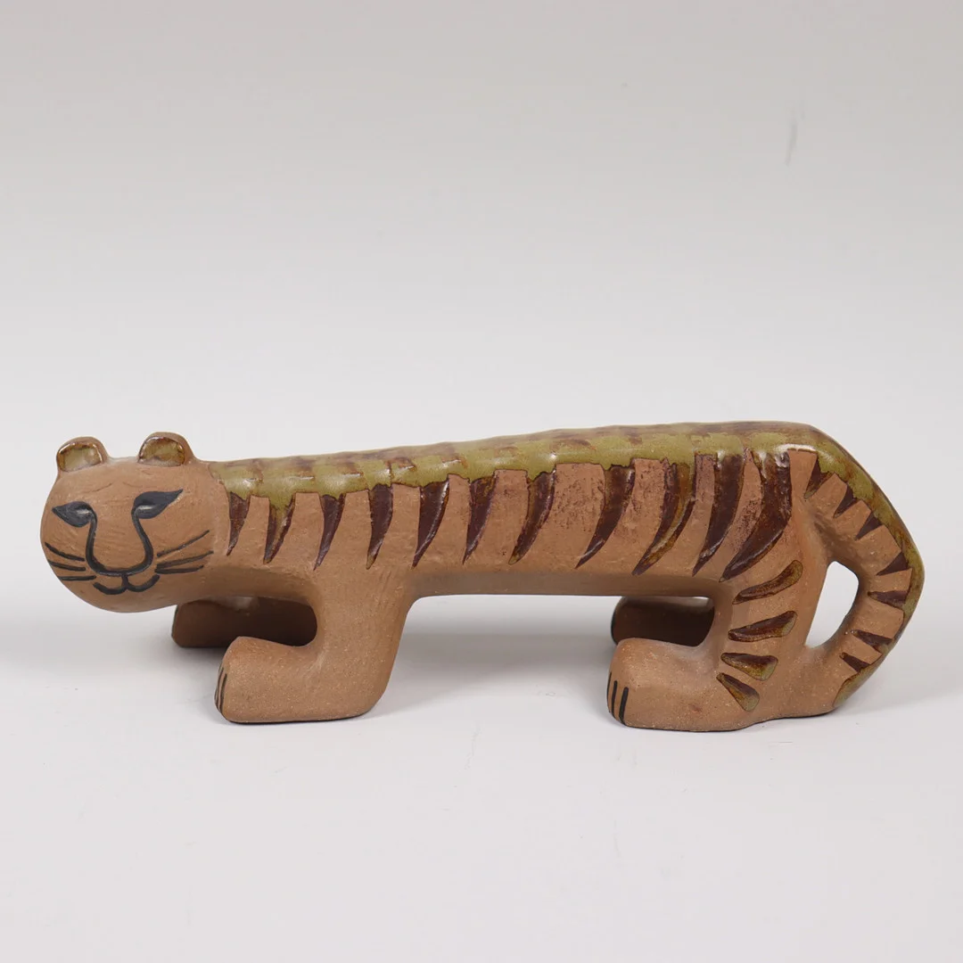 LISA LARSON. "Tiger", figurin i stengods ur serien "Afrika", Gustavsberg. — European — Markus Auktioner