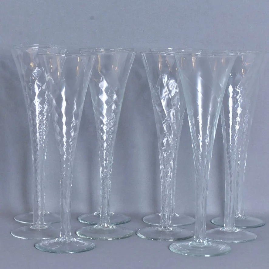 CHAMPAGNEGLAS, 10 st. — Tableware — Halmstads Auktionskammare