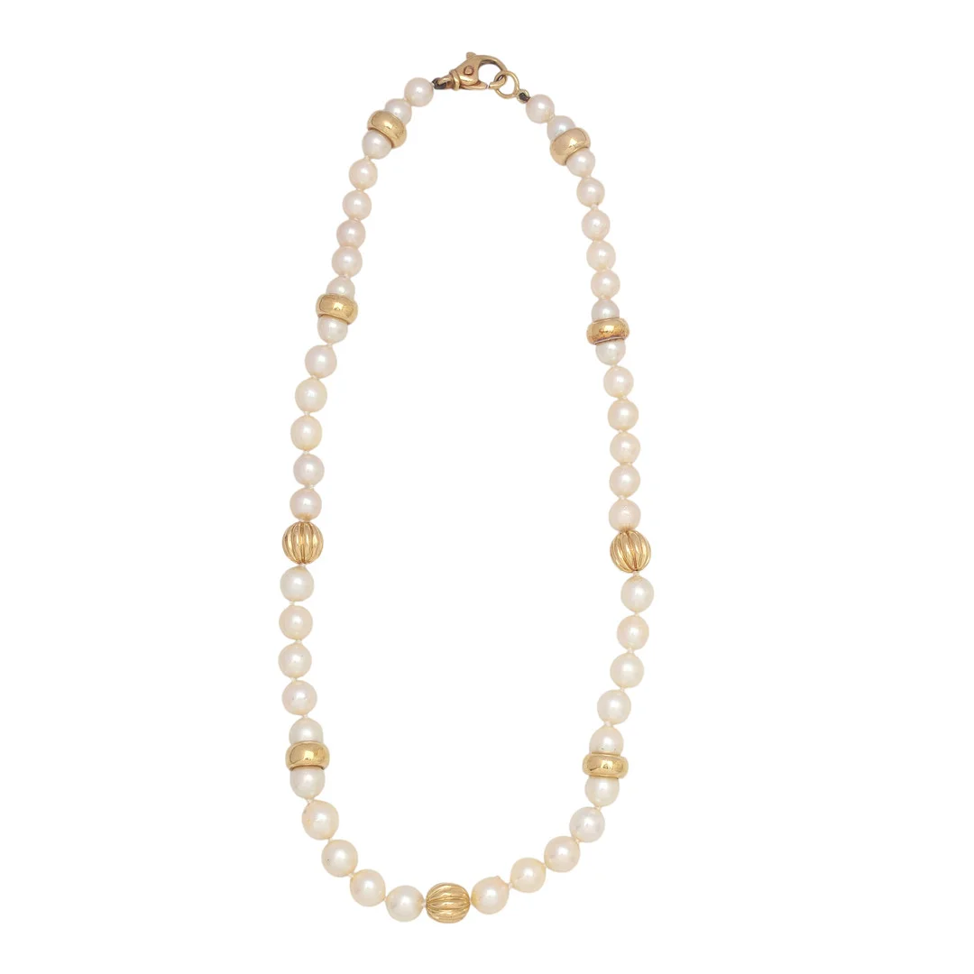 Pearls and gold beads choker. — Necklace — Balclis