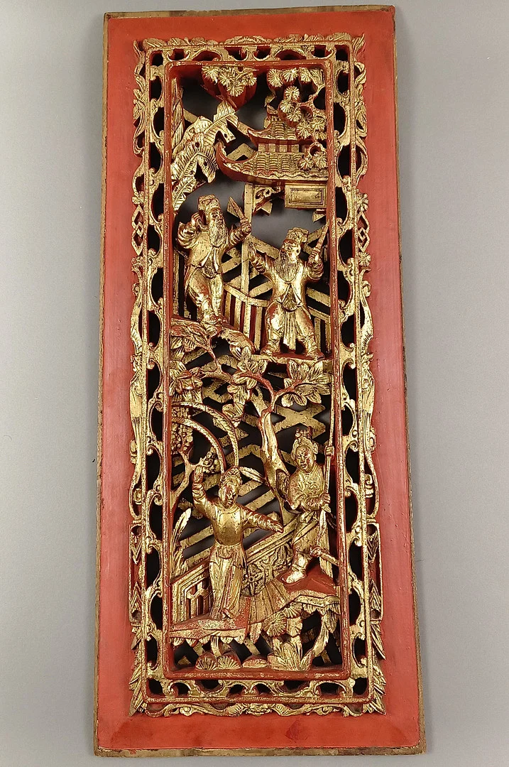 SCHNITZPANEEL - China, nach 1900, Holz. — Wood — Auktionshaus Blank