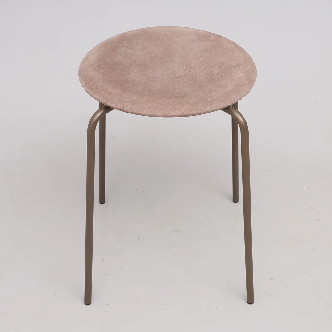 ARNE JACOBSEN. PALL, BORSTAT STÅL & LÄDER, "DOT", REPUBLIC OF FRITZ HANSEN, 2016. — Armchairs & Chairs — Crafoord Auktioner Lund