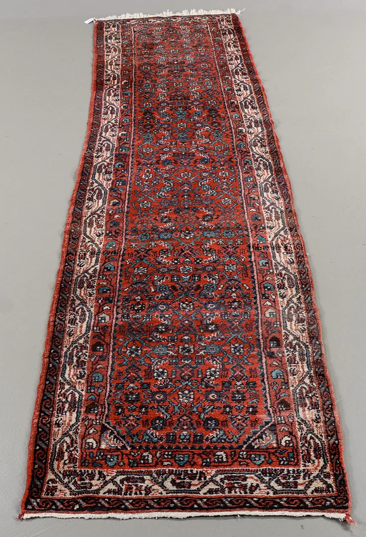 GALLERIMATTA Persisk, 353x87 cm. — Persian Carpets & Textiles — Karlstad Hammarö Auktionsverk