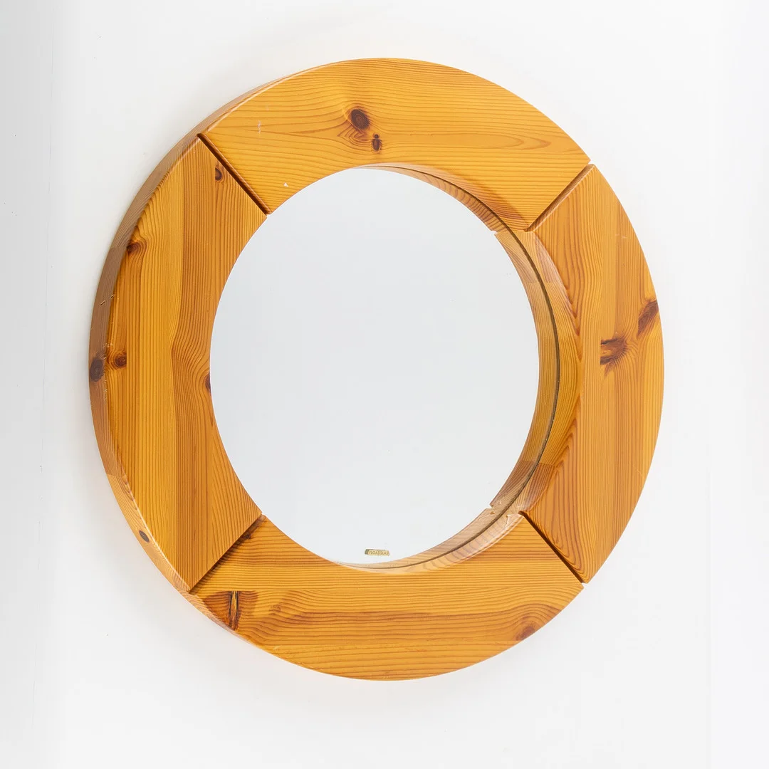 SPEGEL, furu, rund modell, Glas Mäster Markaryd, 1960/70-tal. — Mirrors — Stockholms Auktionsverk Helsingborg