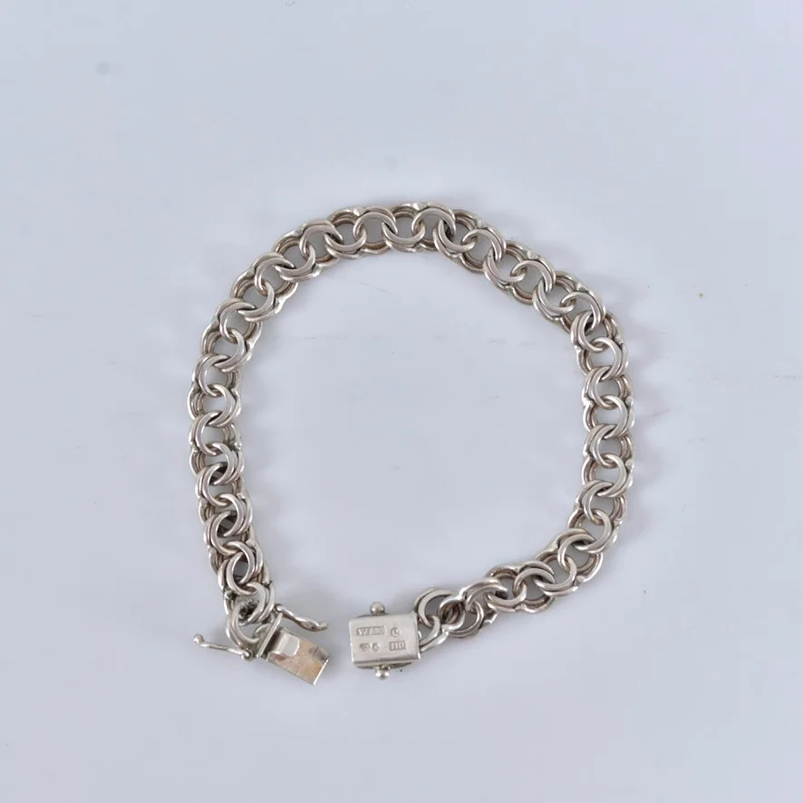ARMBAND, bismarck, silver, Victor Janson Lindesberg 1983. — Bracelets — Halmstads Auktionskammare