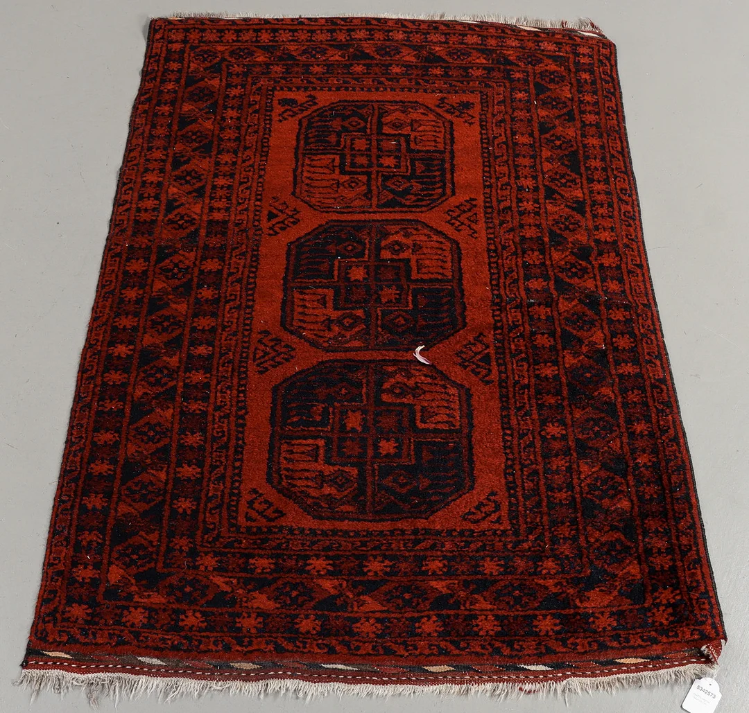 MATTA Afghan, 154x105 cm. — Oriental Carpets & Textiles — Karlstad Hammarö Auktionsverk