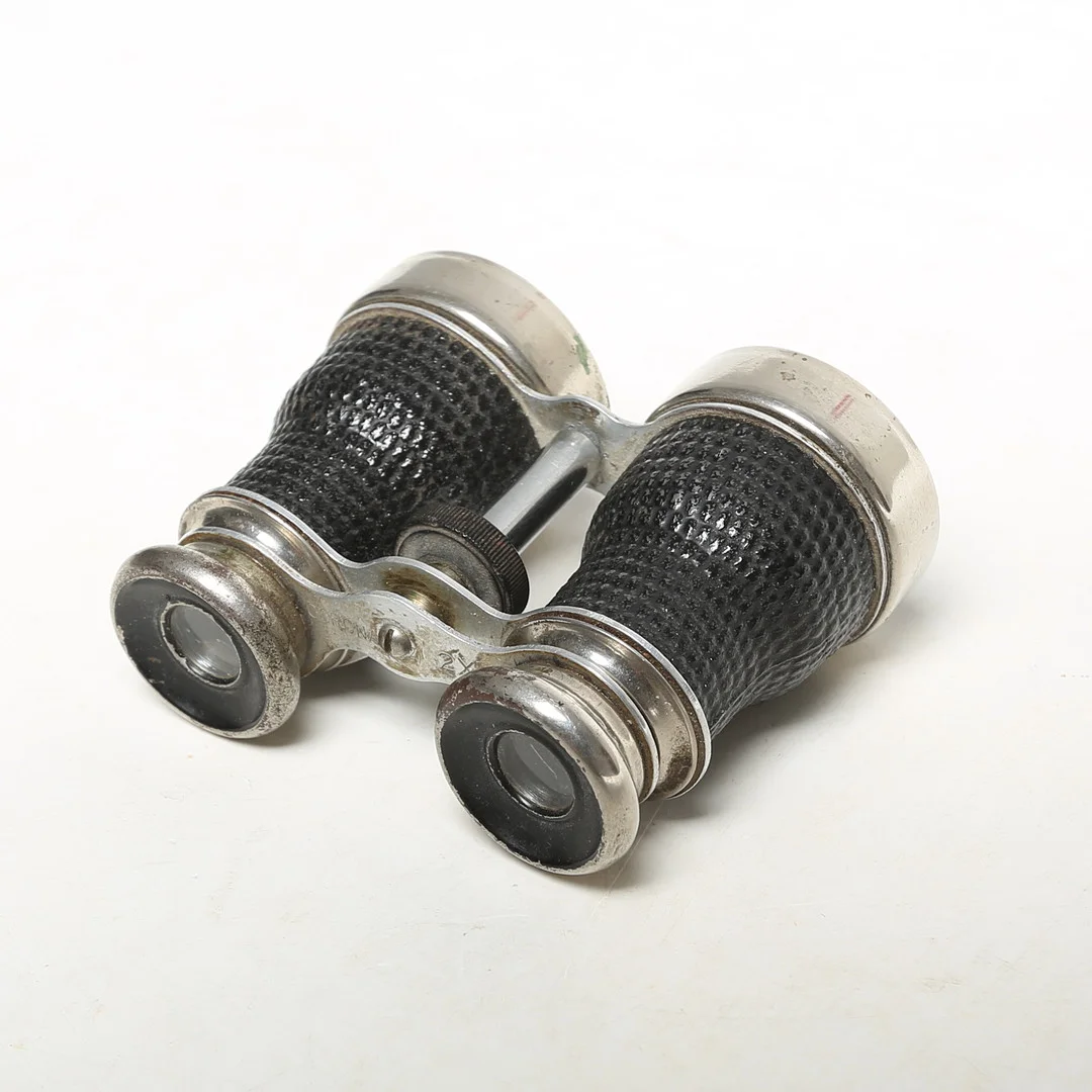 TEATERKIKARE, Corona, 2 x. — Optics — Kalmar Auktionsverk
