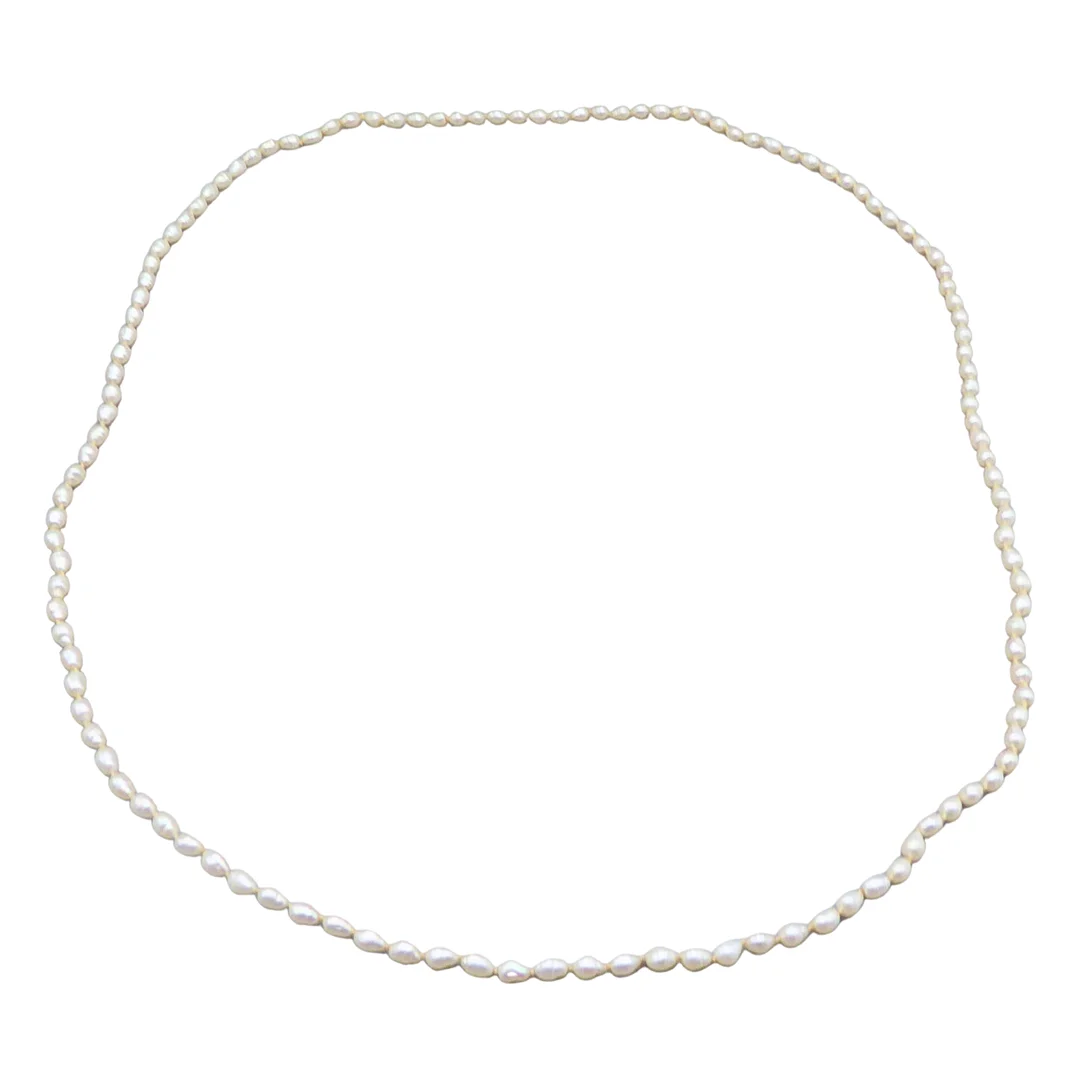 SÜSSWASSER-ZUCHTPERLENKETTE. — Necklace — Auktionshaus Stuber's Hammerschlag