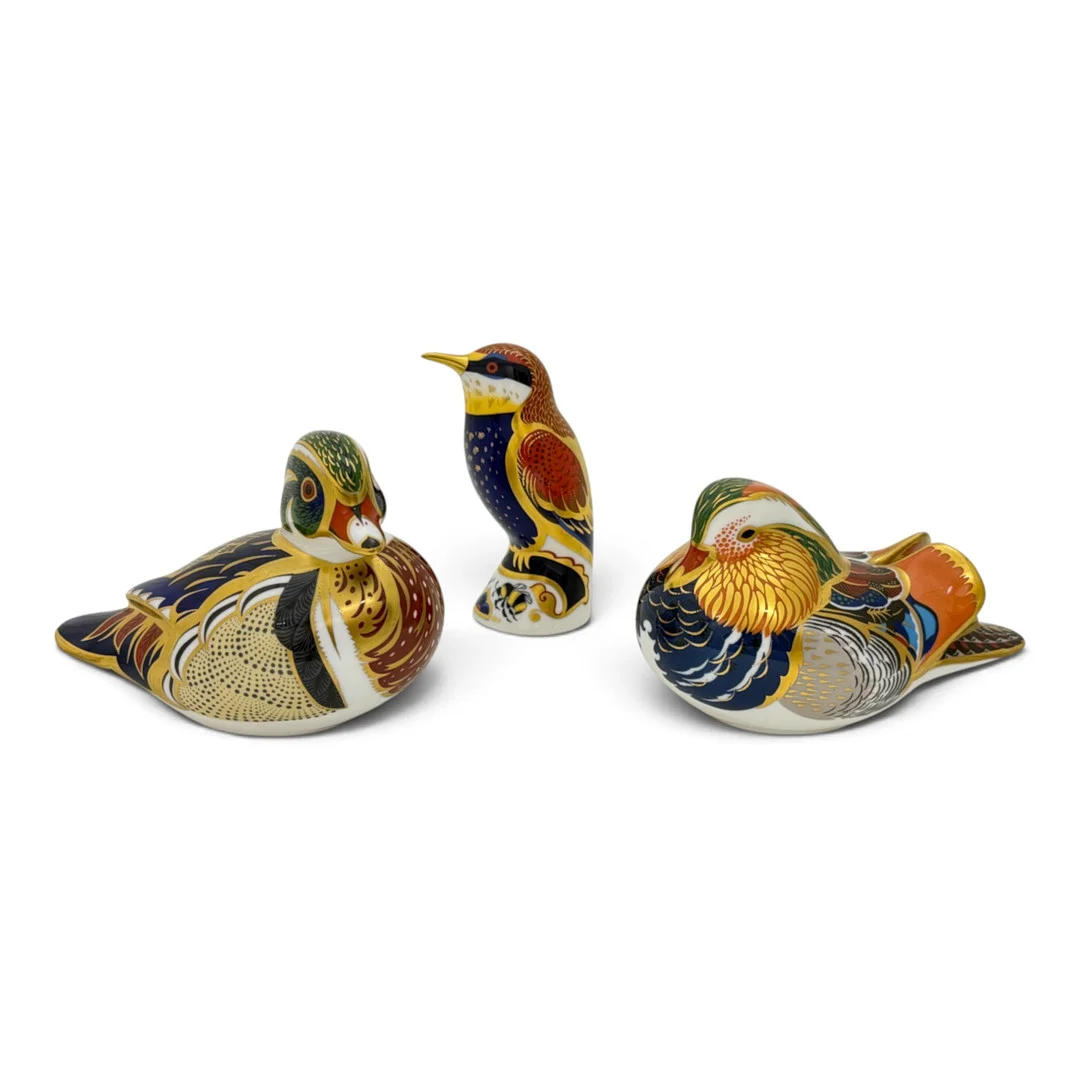 THREE BIRD ROYAL CROWN DERBY PAPERWEIGHTS. — European — Griffin’s Auctioneers