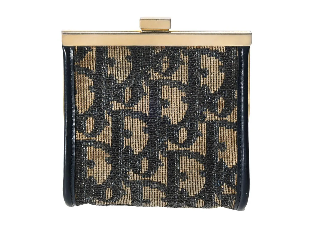 PLÅNBOK, DIOR, oblique monogram, blått skinn, guldfärgade beslag, 8,5x8,5x2 cm, smutsig, bruksslitage. — Accessoarer/Plånböcker — Kaplans