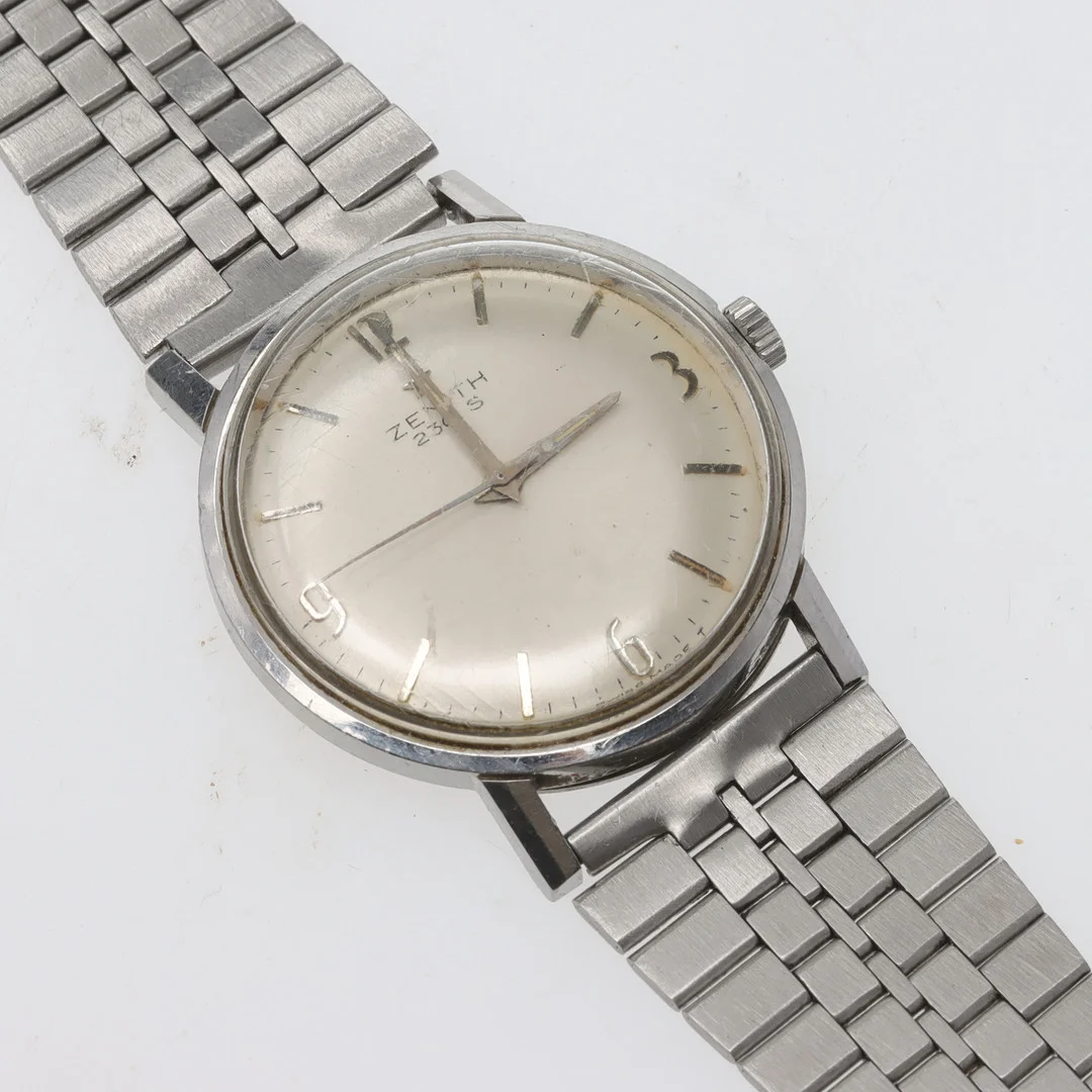 HERRARMBANDSUR, Zenit 230 S, rostfritt stål, manuell. — Wristwatches — Ekenbergs Auktioner