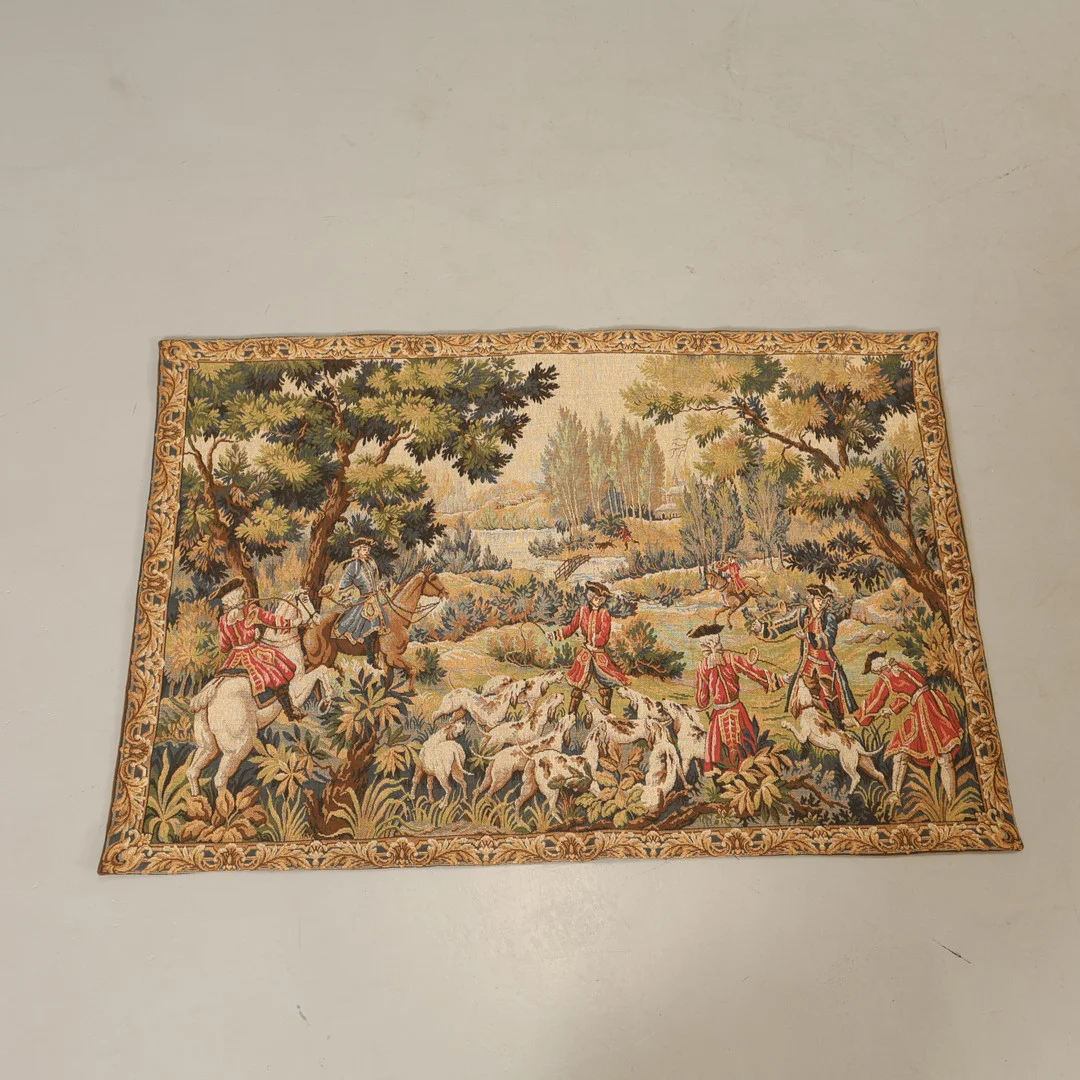 VÄGGTEXTIL, maskintillverkad, JP Paris, 1900-talets andra hälft. — Textiles — Höörs Auktionshall