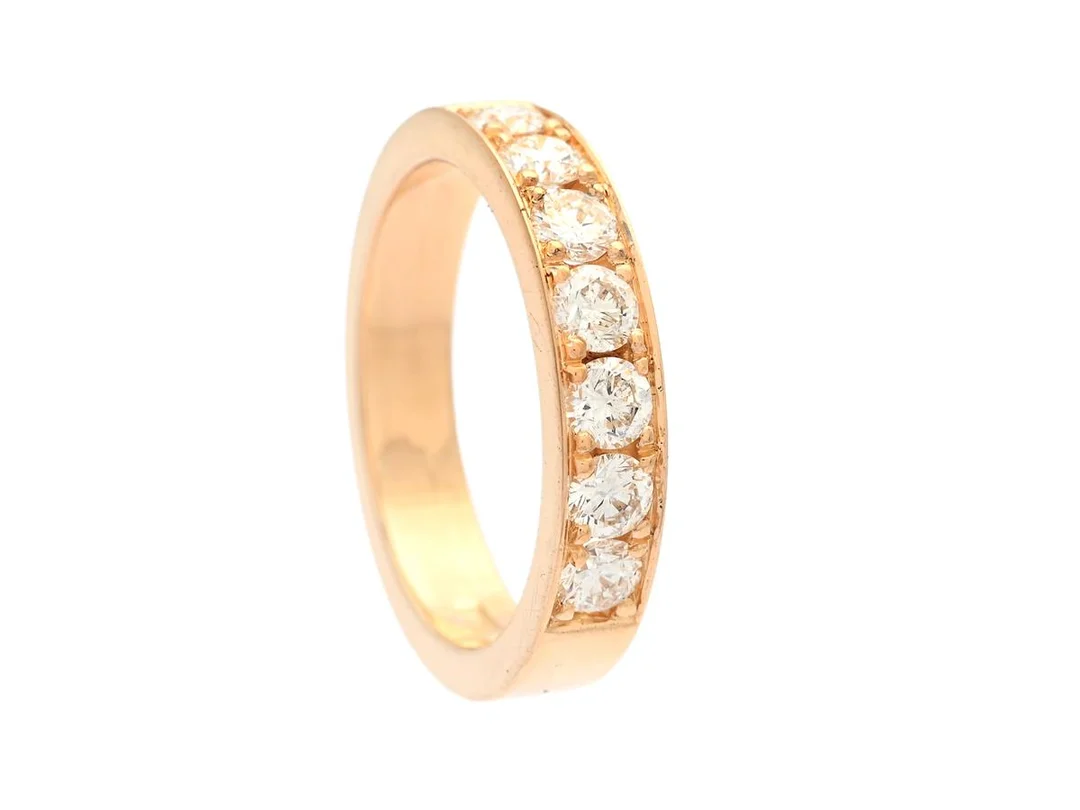 ALLIANSRING, 18K guld, 10 briljantslipade diamanter ca 0,70 ctv, ca TW-W/SI, Guldsmed Rolf, Uppsala, stl 17 mm, vikt 5,9 g, — Smycken/Alliansring — Kaplans