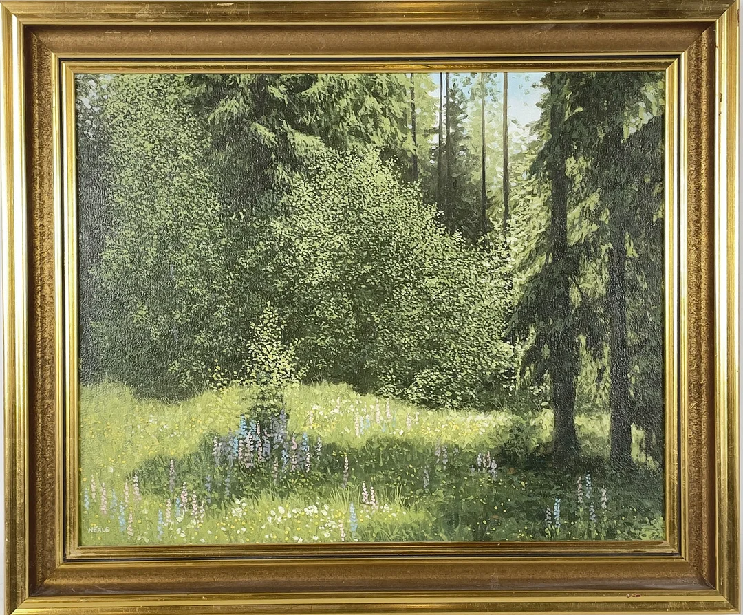 MATS NÖRLE. "Lupiner vid skogsbrynet", olja på pannå, signerad Nörle. — Paintings — Roslagens Auktionsverk