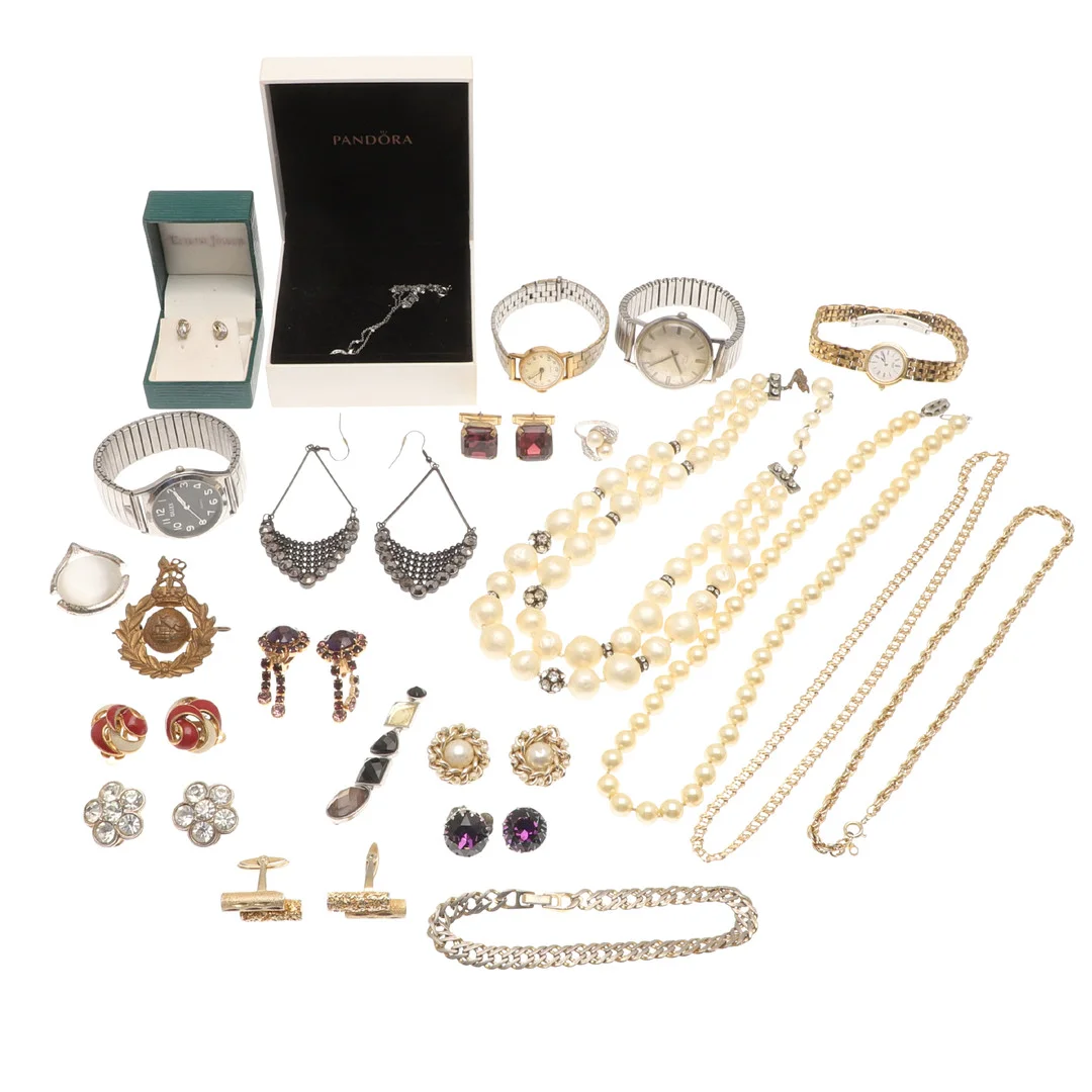 A QUANTITY OF COSTUME JEWELLERY ETC. — Objet de vertu & Miscellaneous — Lawrences Auctioneers
